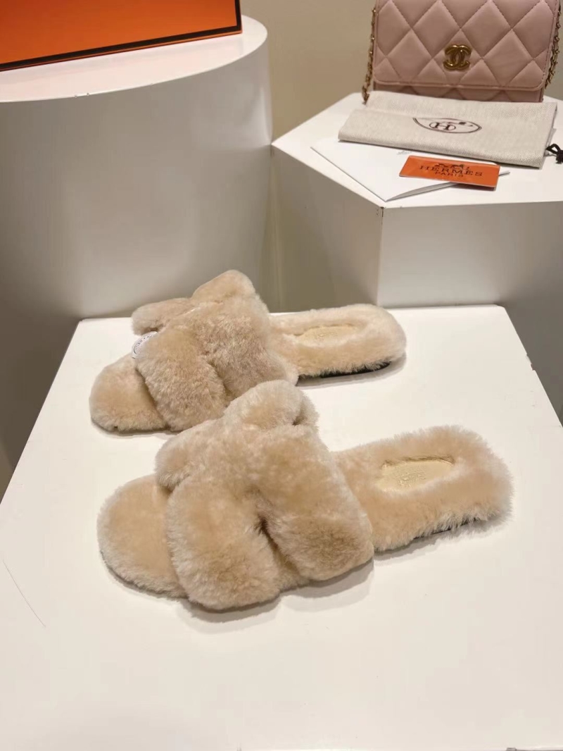 Hermes Slippers